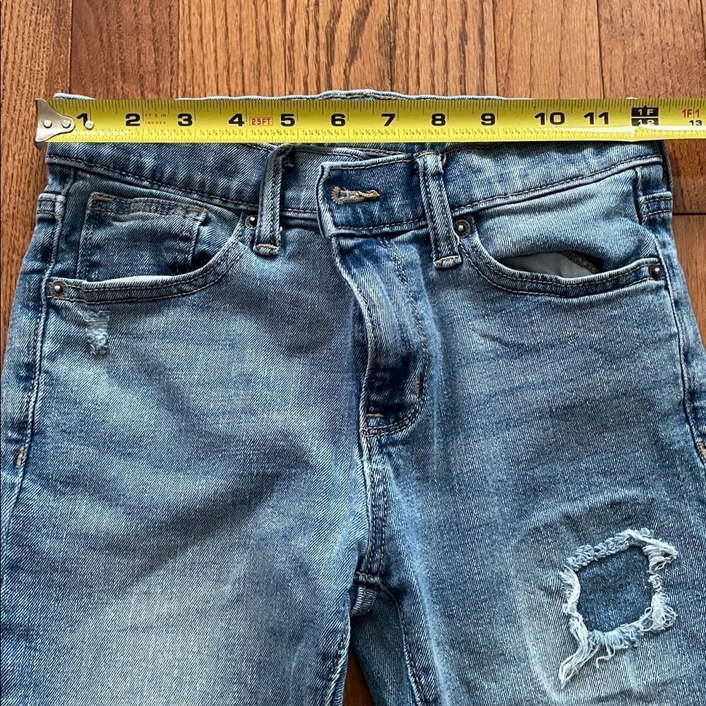 Old Navy 360 Stretch Distressed Jeans Light Wash Boy’s Sz 10 Slim - Picture 5 of 11